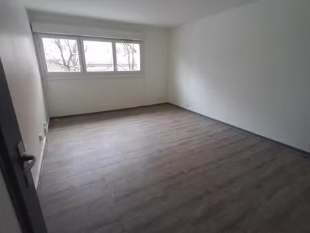 appartement 5 pièces 96 m²