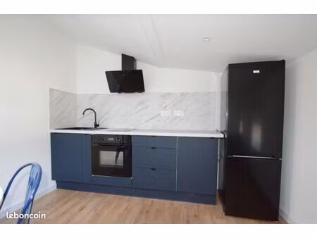 vielmur sur agout  appartement t3 meublé neuf