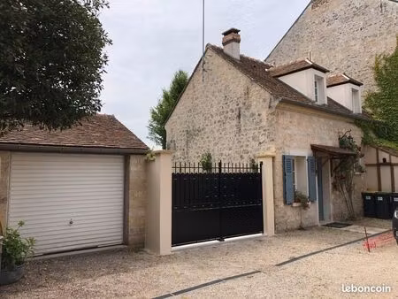 charmante maison t2 champagne centre