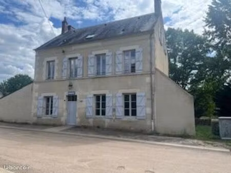 location logement communal t4