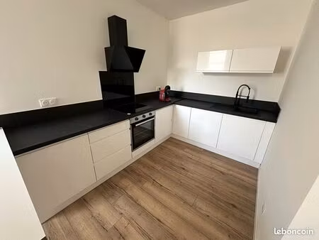 appartement 2 pièces 63 m²