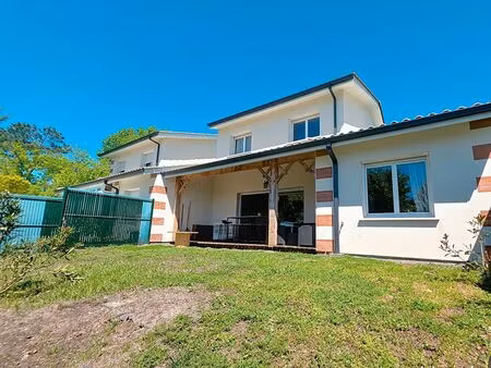 maison 5 pièces 116 m²