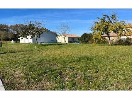 terrain constructible viabilisé à vendre