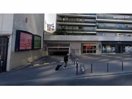 parking 21 rue du départ  paris 14