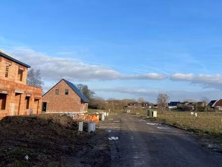 terrain constructible viabilisé à vendre