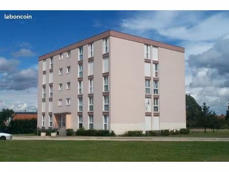 appartement 4 pièces 77 m²