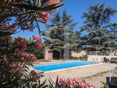 maison de plain-pied à vendre