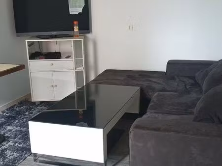 location appartement f2 ( 33m2 ) secteur brou et lycées bourg en bresse. 2 pièces  33 m2