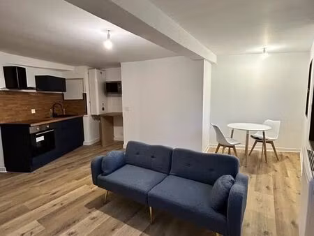appartement t2 rénové et meublé 45 m²