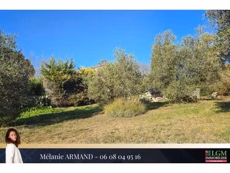 terrain constructible à vendre