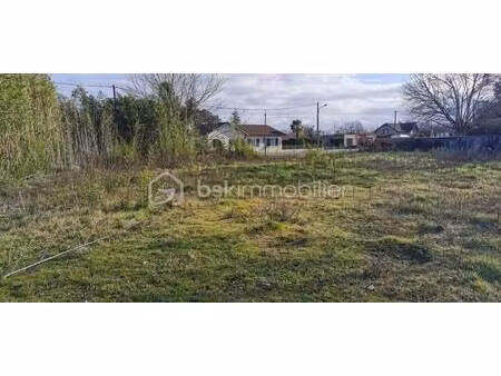 terrain constructible viabilisé à vendre