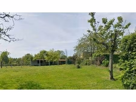 terrain constructible à vendre