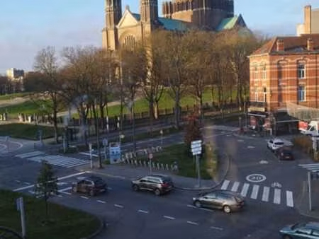 duplex avec une belle vue sur la basilique
