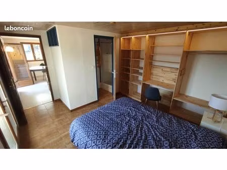 t2 de 29 m2 meublé + jardinet + terrasse – calme et très belle vue – st baldoph – disponib