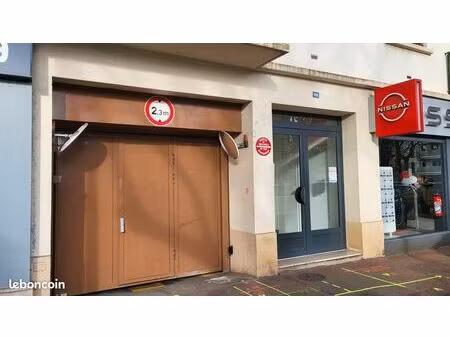 location place de parking en sous sol