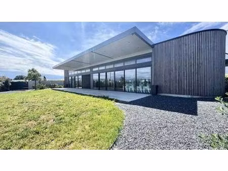 local commercial à vendre