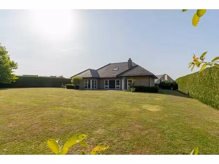 villa à vendre avec garage et terrasse   mouscron (vbd70367)