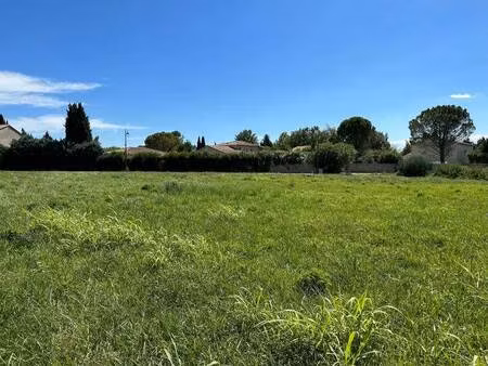 terrain constructible viabilisé à vendre