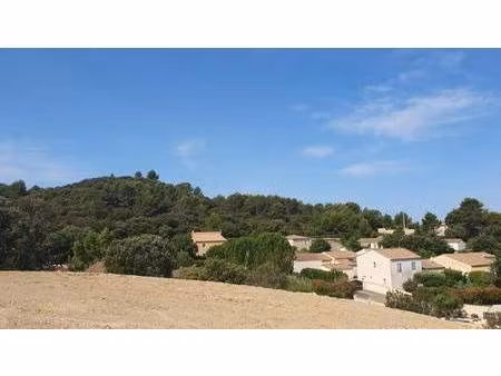 terrain constructible viabilisé à vendre