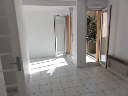 toulouse  centre rue bayard  agréable t1 de 23 m2 avec balc