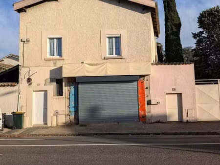 boutique 58 m² caluire-et-cuire
