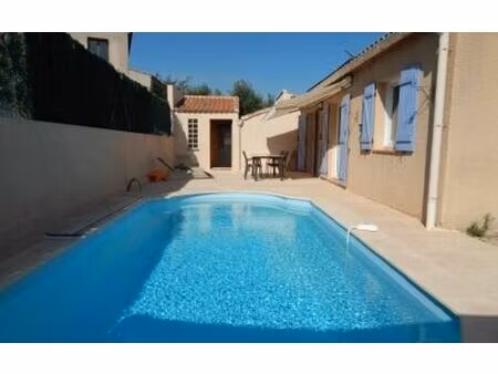 location maison  94.81 m² t-4 à lançon-provence  1 400 €