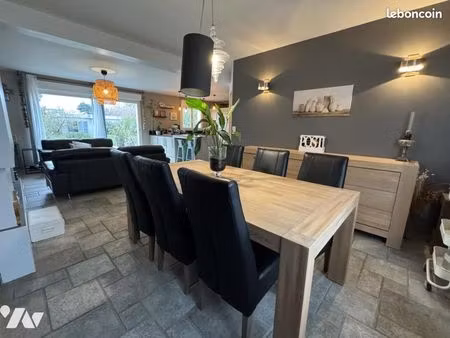 pavillon 6 pièces 147 m²