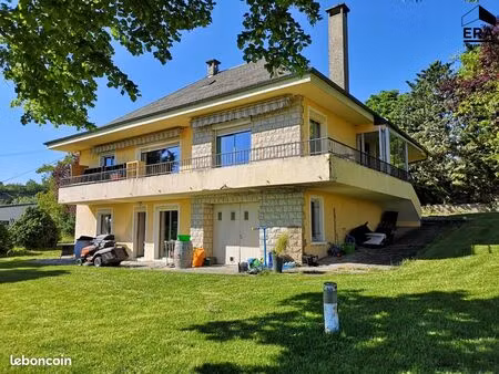 appartement 4 pièces 110 m²