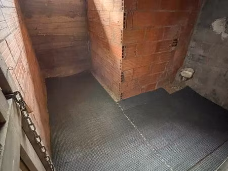 cave stockage 7m2. parking gratuit. rue gaboriau. quartier : nouvelle mairie montpellier  