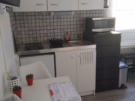 studette cocooning toute équipée