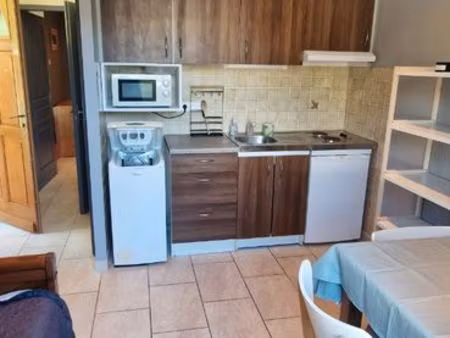 t1 bis meublé 24 m²