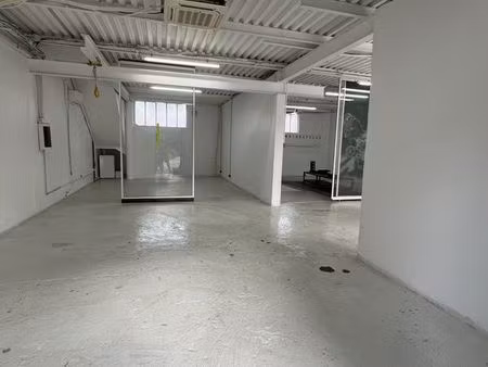 location local d'activité/bureaux à meyreuil de 25 à 200m² divisibles