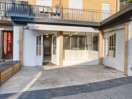 fond de commerce 55 m² la valentine