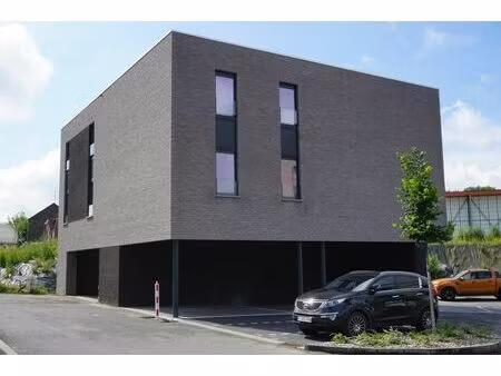 appartement à louer avec terrasse et 2 chambres   thieu (vbd70748)