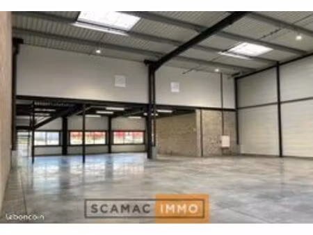 local d'activité 465 m²