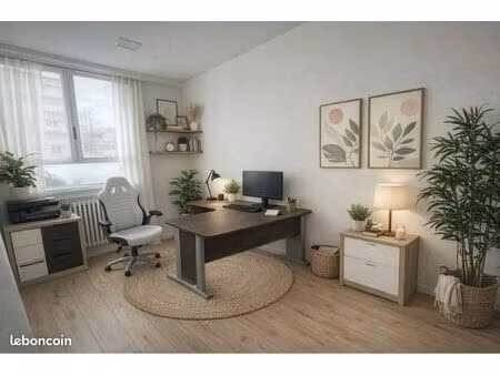 bron centre ville glycines bureau