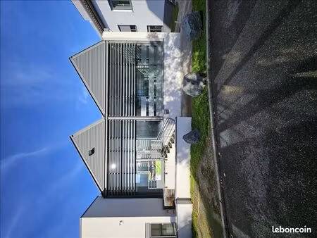 local commercial 124 m²