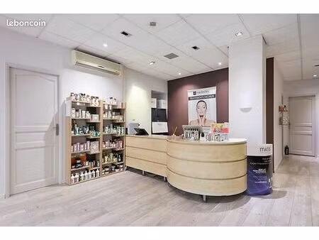 local commercial 163 m²