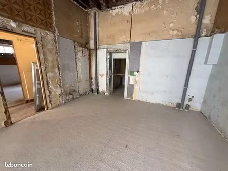 local commercial 40 m²