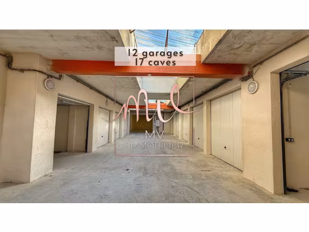 grenoble  immeuble de garage