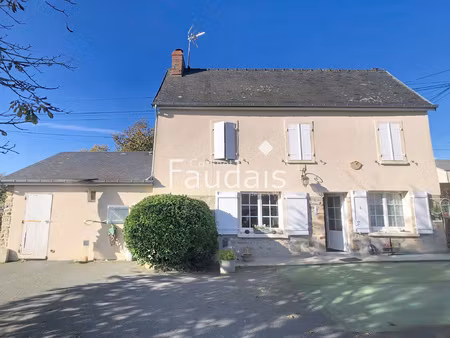 maison avec cour  dépendance et jolie vue à vendre à saussey