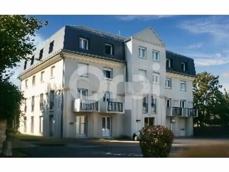 location appartement  m² t-1 à senlis  601 €