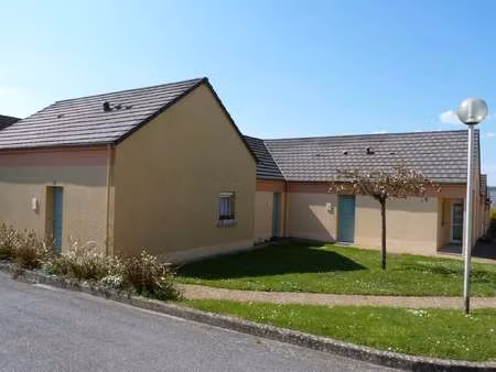 location maison à bazoches-sur-hoëne (61560) : à louer / 82m² bazoches-sur-hoëne