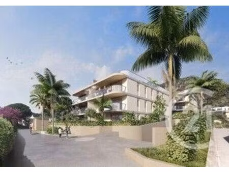 appartement t5 à vendre - 5 pièces - 144 m2 - le lavandou - 83 - provence-alpes-cote-d-azu