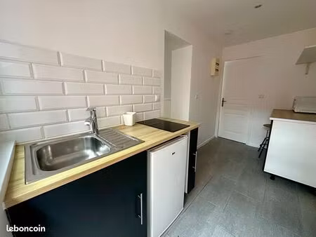 studio 1 pièce 22 m²
