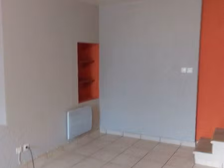 a louer maison centre ville benet