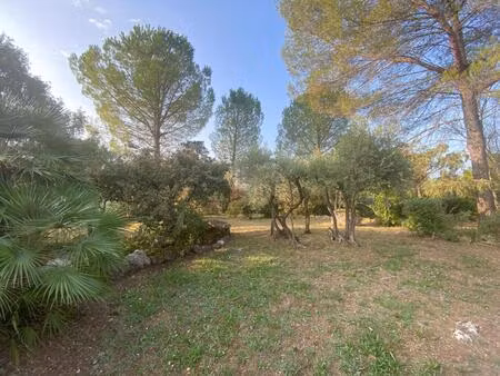 vente terrain 1162 m² carcès (83570)