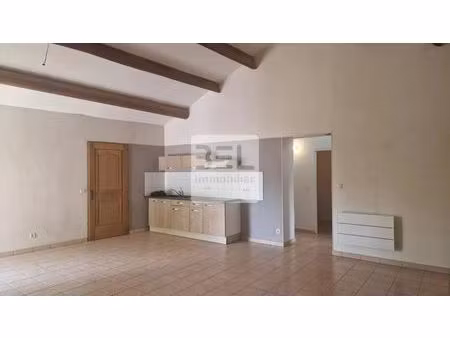 vente appartement 4 pièces 86 m² cairanne (84290)