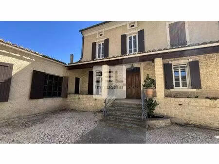 vente maison 8 pièces 181 m² châteauneuf-du-pape (84230)