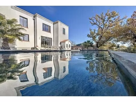 vente maison 6 pièces 324 m² draguignan (83300)